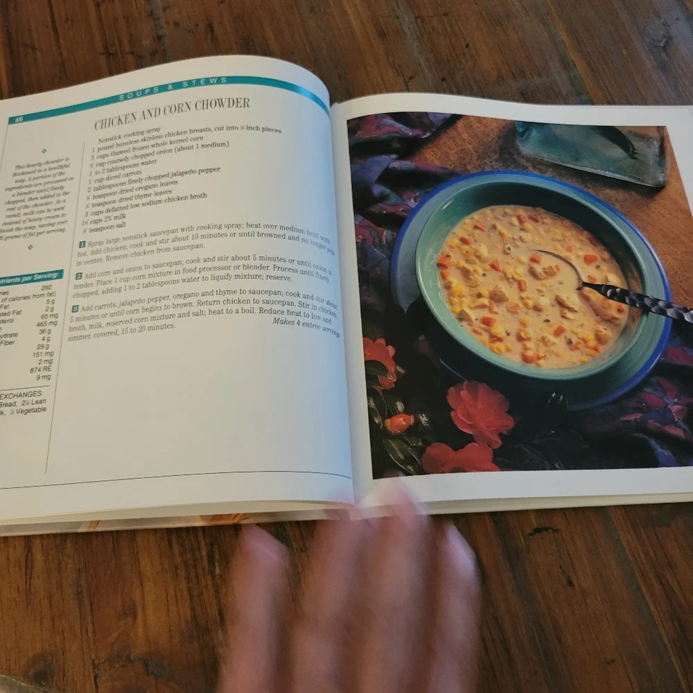 Light Cooking: Chicken Cookbook